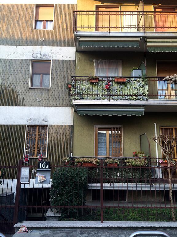 Parea House 2 Hotel Milan Exterior photo